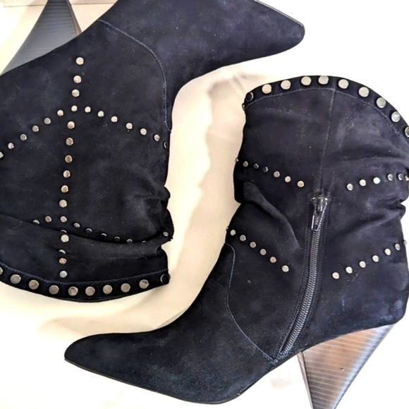 New ..BCBGeneration Cebina Black Studded Bootie..Size 10 - Picture 3 of 10